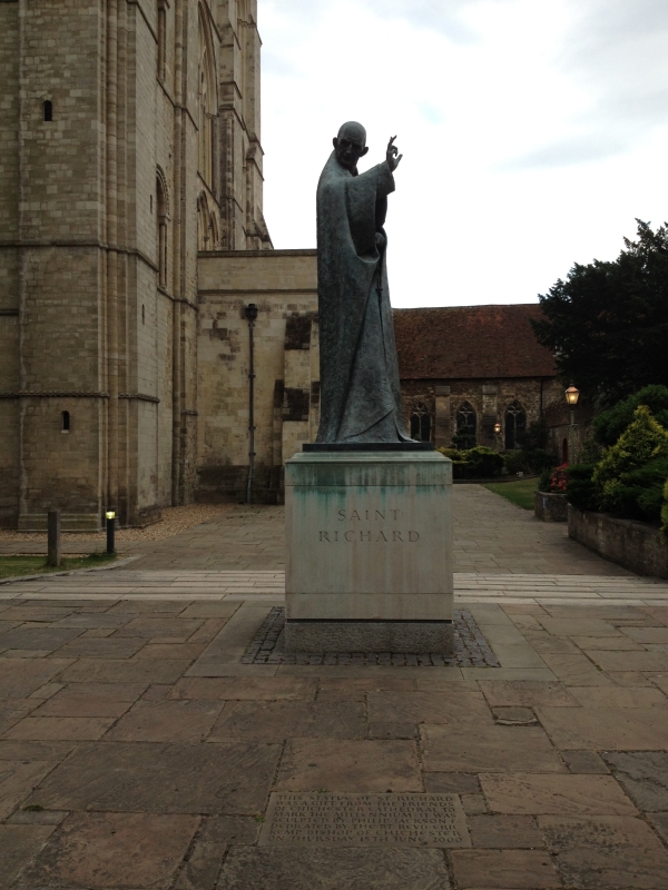 Saint Richard
Keywords: Chichester Statue iPhone
