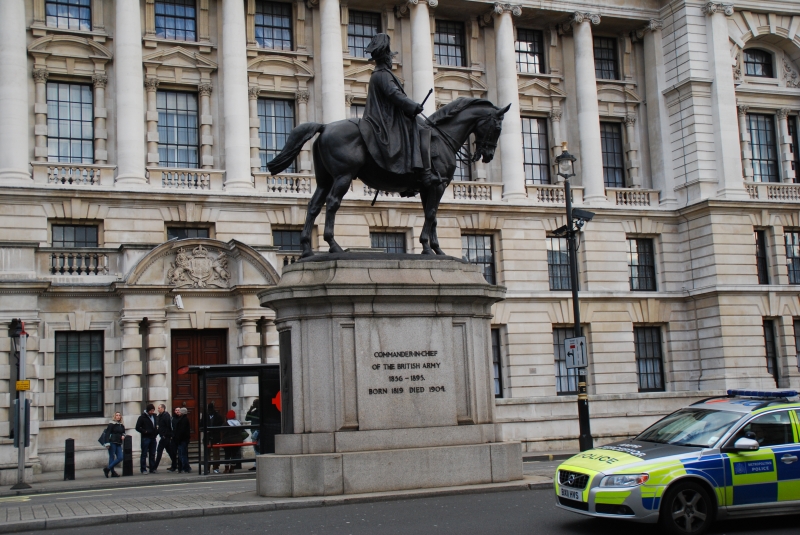 Field Marshal, His Royal Highness, Duke of Cambridge Statue
Keywords: London Statue Nikon Horse Guards Parade Statue