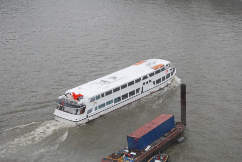 View from London Eye
Keywords: London Eye Boat River Thames Nikon