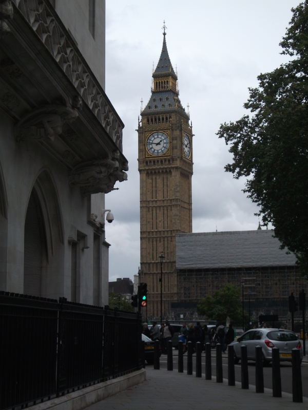 Big Ben and Elizabeth Tower
Keywords: London Westminster Big Ben Building Fujifilm Elizabeth Tower