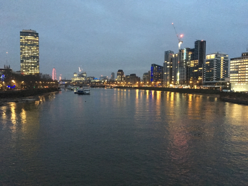Keywords: iPhone London Night Lights Thames Vauxhall