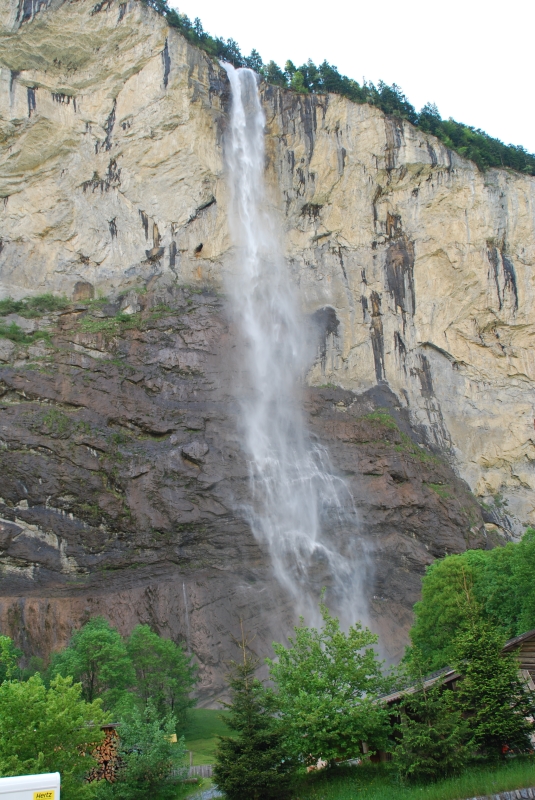 Staubbach Falls
Keywords: Switzerland Lauterbrunnen Nikon Waterfall