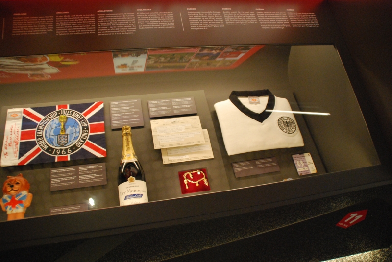 1966 display
Keywords: Switzerland Zurich Nikon FIFA Museum