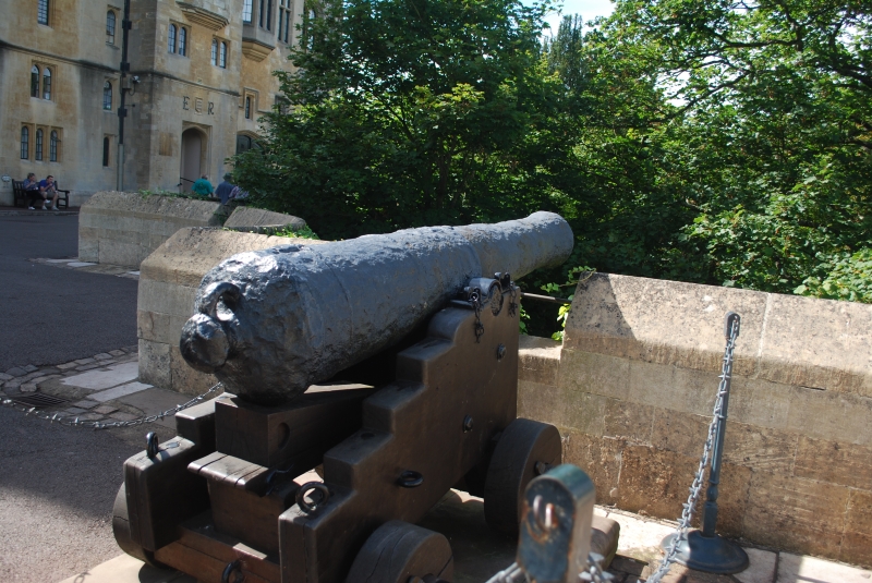 Windsor Castle
Keywords: Windsor Castle Cannon Nikon