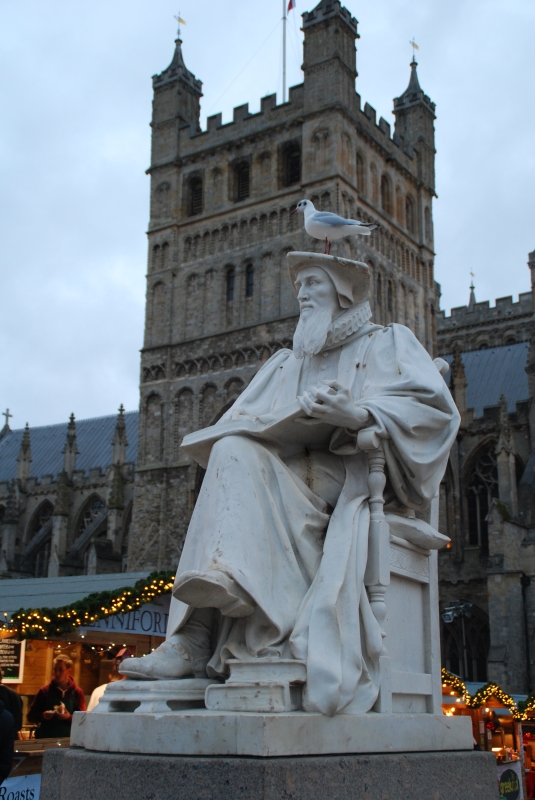 Keywords: Nikon Exeter Building Cathedral Statue