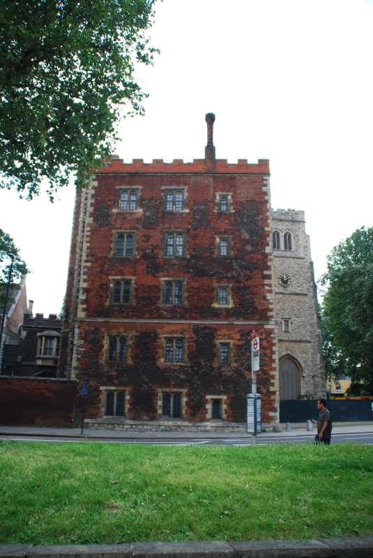 Lambeth Palace Library
Keywords: London Nikon Building