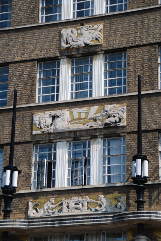 London Fire Brigade Headquarters
Keywords: London Carving Nikon Building