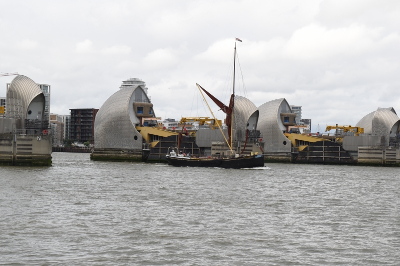 Keywords: Thames Barrier River London Nokia