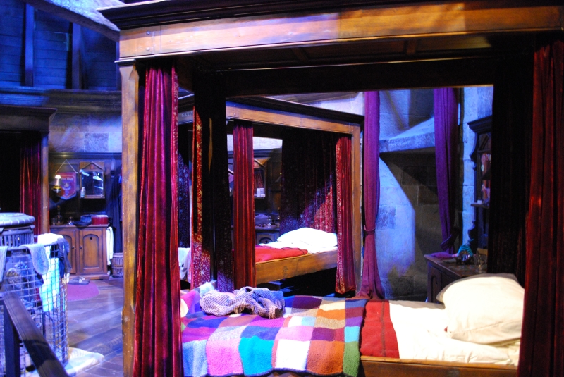 Harry Potter Studio Tour
Griffindor dorm room
Keywords: London Harry Potter Studio Tour Nikon