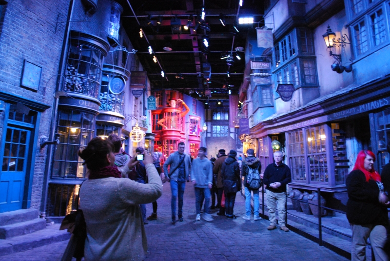 Harry Potter Studio Tour
Diagon Alley
Keywords: London Harry Potter Studio Tour Nikon