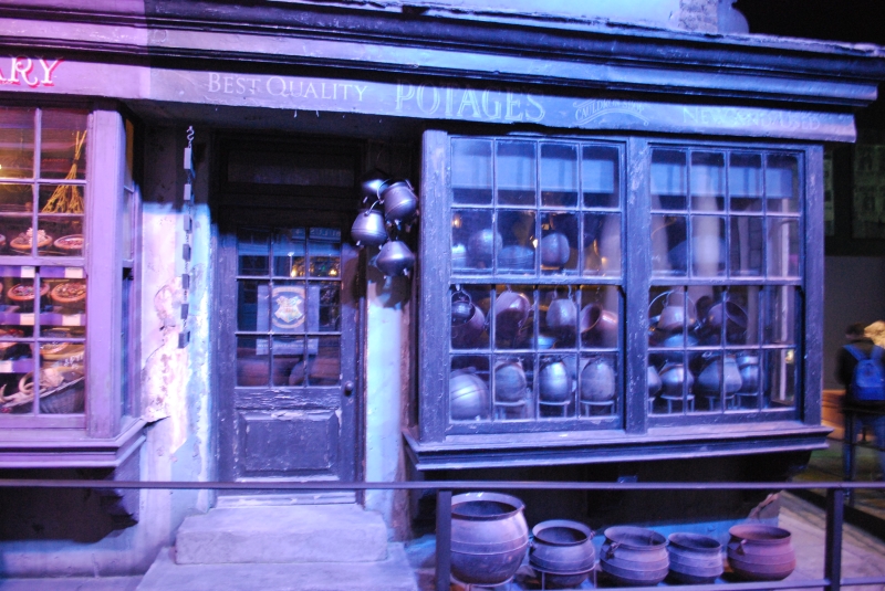 Harry Potter Studio Tour
Diagon Alley
Keywords: London Harry Potter Studio Tour Nikon