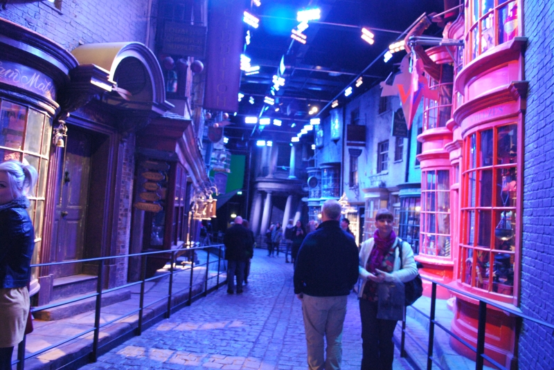 Harry Potter Studio Tour
Diagon Alley
Keywords: London Harry Potter Studio Tour Nikon