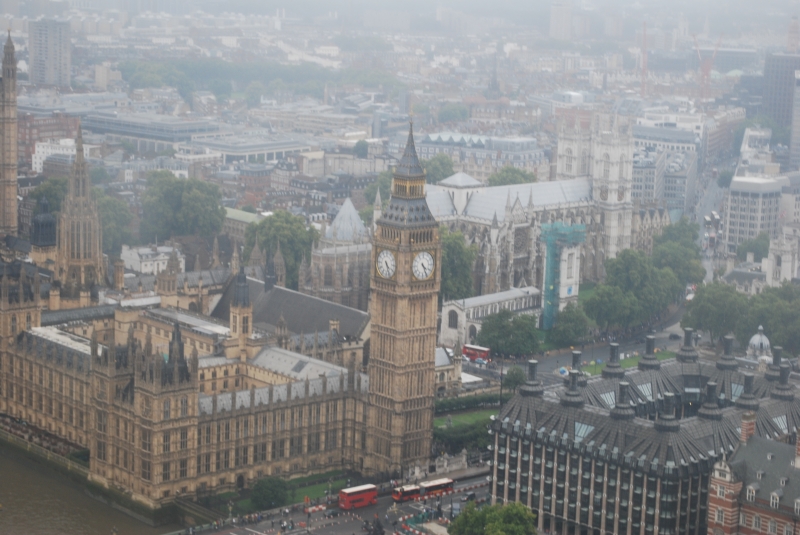 View from London Eye
Keywords: London Eye Big Ben Elizabeth Tower Houses Parliament Building Nikon