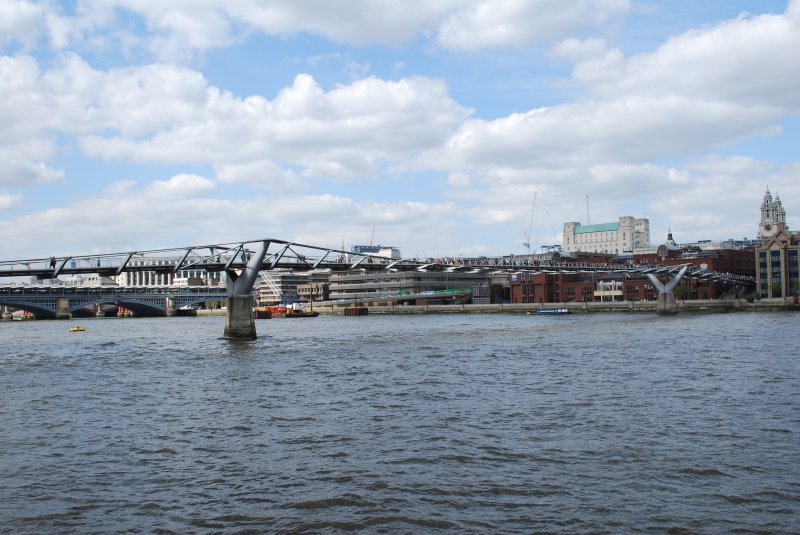 Millennium Bridge
Keywords: Nikon London River Thames Millennium Bridge Landscape