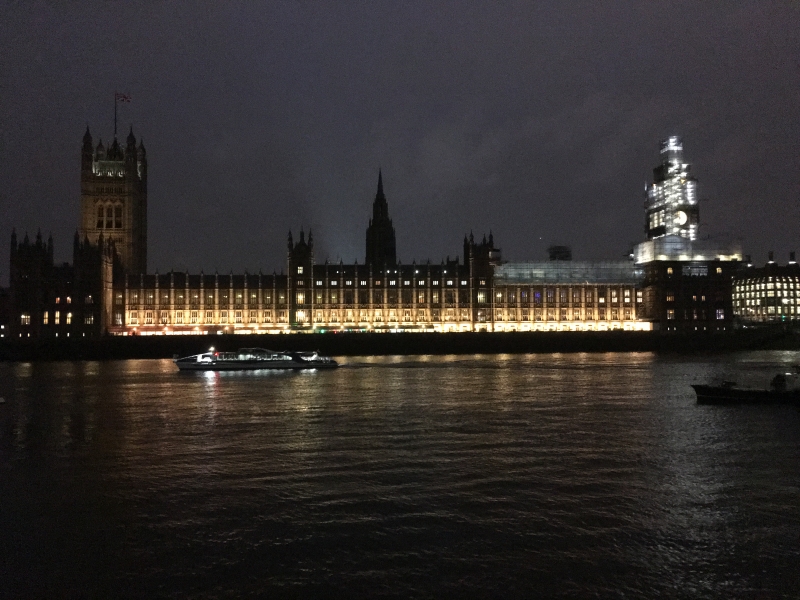 Keywords: iPhone London Night Lights Building Westminster