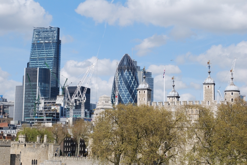 Tower of London and Gherkin
Keywords: Tower London Gherkin Building Nikon Landscape