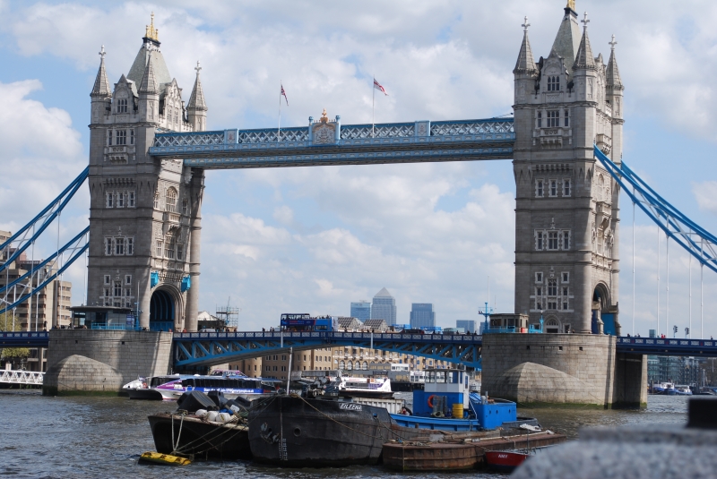 Tower Bridge
Keywords: Tower Bridge River Thames London Building Nikon