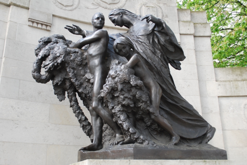 World War I Memorial
Keywords: Memorial WWI River Thames Monument London Belgium Nikon