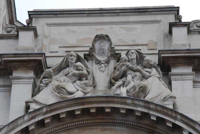 Old War Office Building
Keywords: London Nikon Building Carving