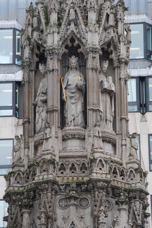 Eleanor Cross
Outside Charring Cross Station
Keywords: London Nikon Carving Memorial