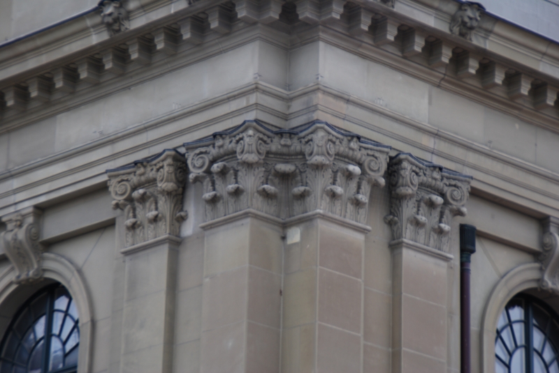 Church of the Holy Ghost
Keywords: Switzerland Bern Nikon Building Carving