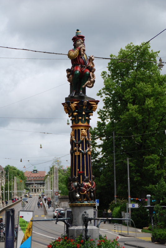 Child Eater Statue
Keywords: Switzerland Bern Nikon Statue