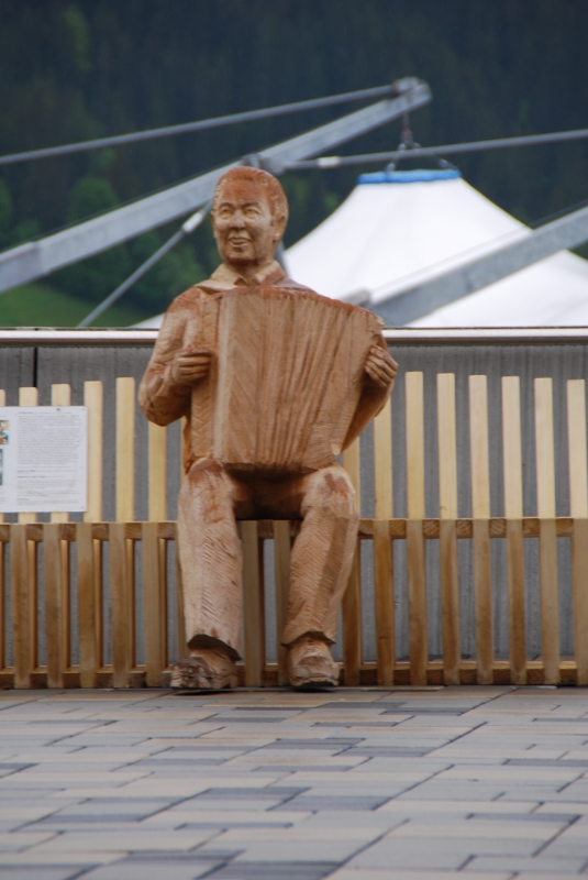 Carving
Keywords: Switzerland Grindelwald Nikon Carving