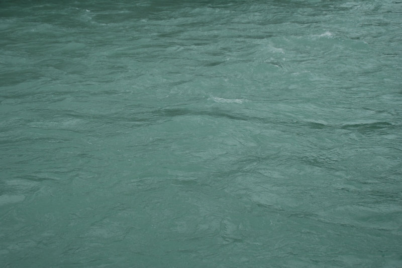 Water
Keywords: Switzerland Thun Nikon River Aare