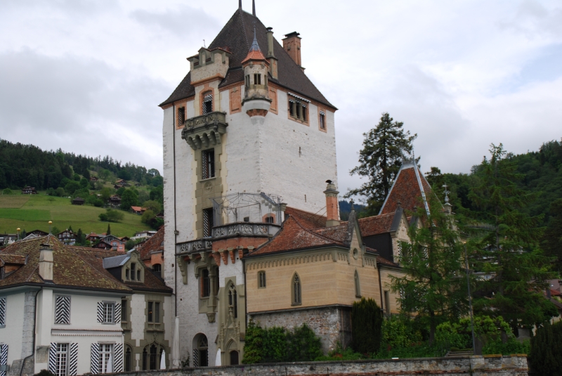 Oberhofen Castle
Keywords: Switzerland Lake Thun Nikon