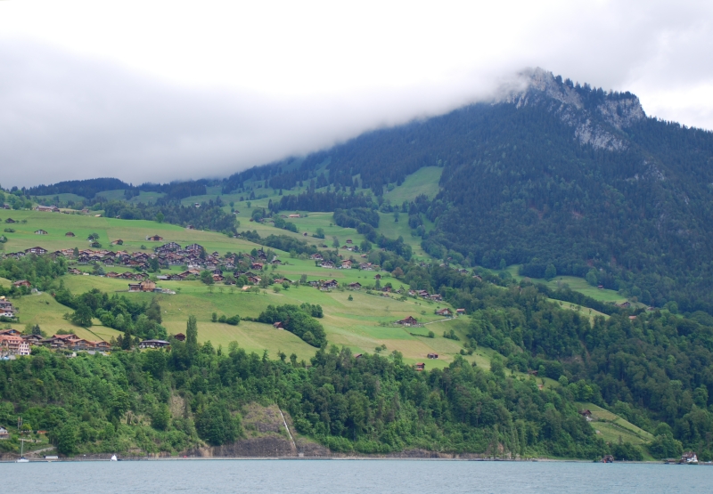 View from Paddle Steamer
Keywords: Switzerland Lake Thun Nikon