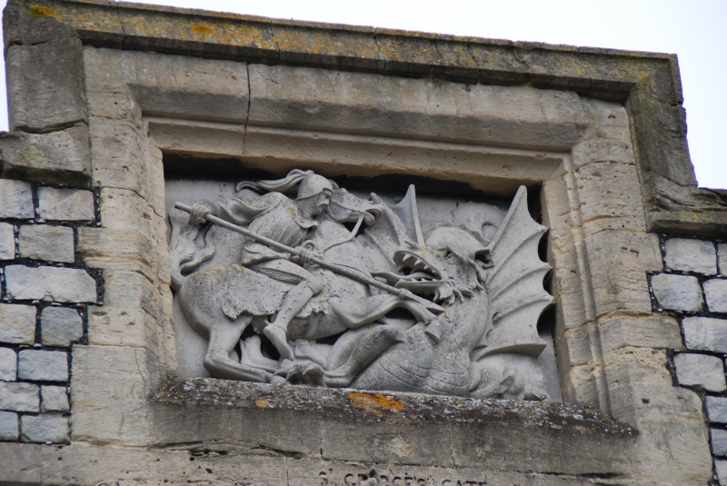 Keywords: Windsor Castle Nikon Carving