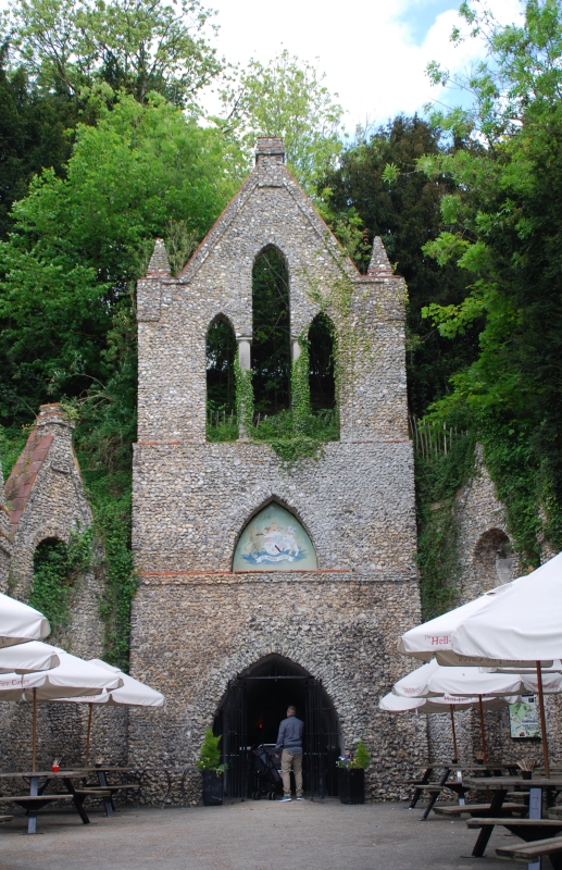 Hell Fire Caves Entrance
Keywords: Wycombe Nikon