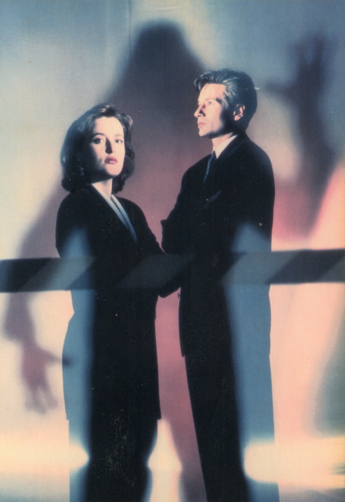 The X-Files Postcard
Keywords: Scrapbook Postcard Fandom X-Files